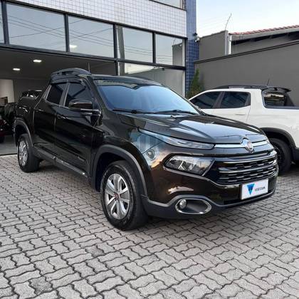 FIAT TORO 1.8 16V EVO FLEX FREEDOM OPEN EDITION AT6 FIAT TORO 1.8 16V EVO FLEX FREEDOM OPEN EDITION AT6